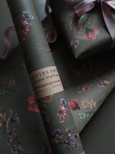 SET of 3 Flowers on dark grey wrapping paper