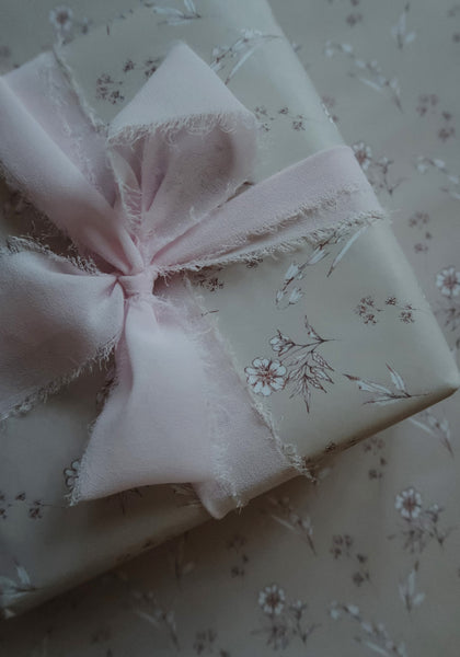 SET OF 3 pieces WHITE FLOWERS wrapping paper