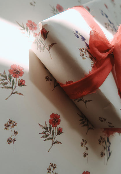 SET OF 3 pieces BLUE AND RED FLOWERS wrapping paper