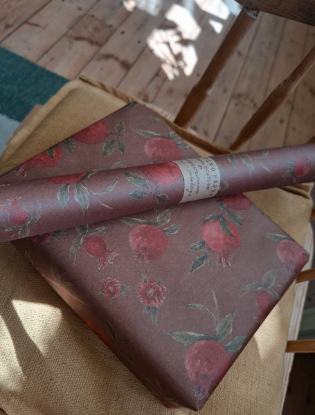 GRANATES kraft wrapping paper