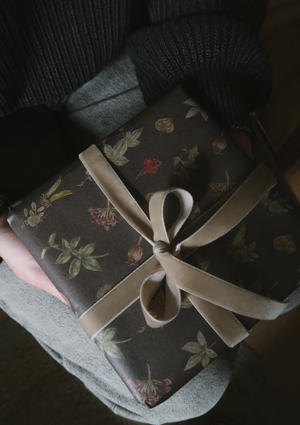 SET OF 3 pieces BOTANICAL kraft wrapping paper