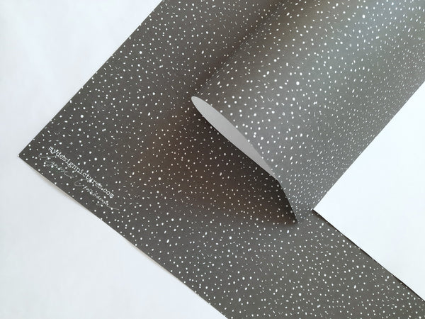 Snowing wrapping paper