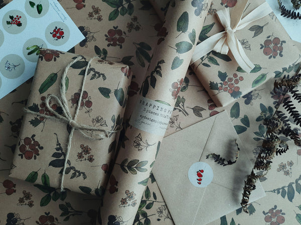 SET OF 3 pieces BERRIES AND PLANTS kraft wrapping paper