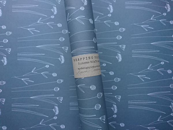 Graphical Floral wrapping paper